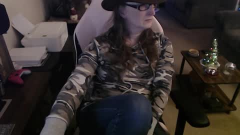 Snapshot of kait331 chatting on 23, 12, 2025 Camprincess331 online show from 23, 12, 2025