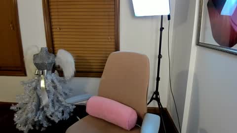 Snapshot of kaiyanui chatting on 8, 12, 2024 Kaiya online show from 8, 12, 2024