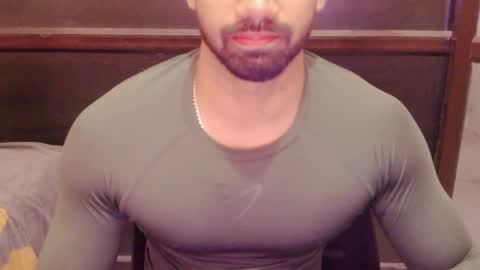 Snapshot of kaku69696 chatting on 28, 10, 2025 Vicky online show from 28, 10, 2025