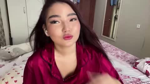 Sakura online show from 16, 7, 2026