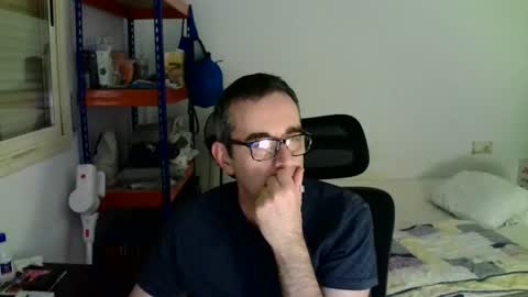 Snapshot of kalem48 chatting on 16, 1, 2026 MusicMen49 online show from 16, 1, 2026