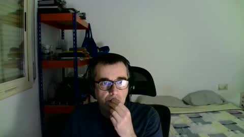 Snapshot of kalem48 chatting on 18, 1, 2026 MusicMen49 online show from 18, 1, 2026