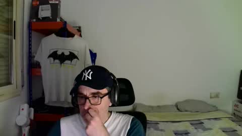 Snapshot of kalem48 chatting on 21, 3, 2026 MusicMen49 online show from 21, 3, 2026