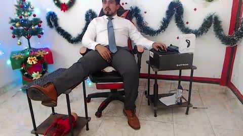 Snapshot of kalethbigdick88 chatting on 24, 11, 2025 Kaleth online show from 24, 11, 2025