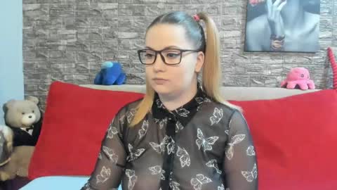 Snapshot of kalindahot chatting on 2, 5, 2026 kalindahot online show from 2, 5, 2026