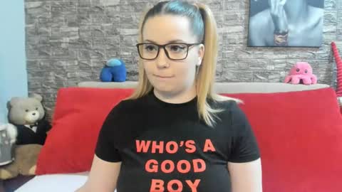 Snapshot of kalindahot chatting on 14, 5, 2026 kalindahot online show from 14, 5, 2026