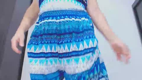 Hannah online show from 9, 11, 2025