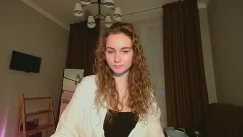 Snapshot of kalorine chatting on 24, 11, 2025 Mellikyy online show from 24, 11, 2025