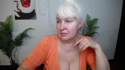 Snapshot of kamaliasim chatting on 19, 5, 2026 KamaliaSim online show from 19, 5, 2026