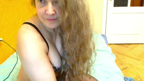 Snapshot of kameliy666 chatting on 11, 5, 2026 Kameliy666 online show from 11, 5, 2026