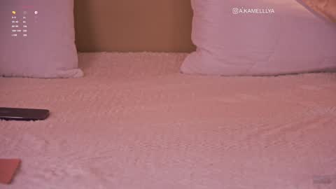 Kamelllya online show from 3, 2, 2025