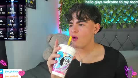 Snapshot of kami_22 chatting on 20, 1, 2025 camilo independent model online show from 20, 1, 2025