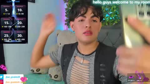 Snapshot of kami_22 chatting on 22, 1, 2025 camilo independent model online show from 22, 1, 2025