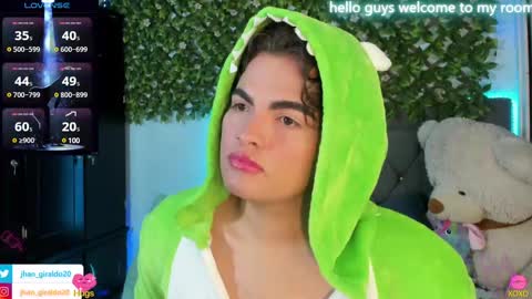 Snapshot of kami_22 chatting on 13, 2, 2025 camilo independent model online show from 13, 2, 2025