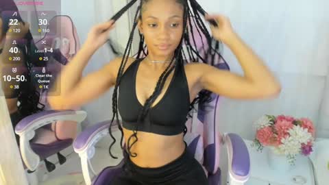 Snapshot of kamila_arias chatting on 2, 12, 2024 online show from 2, 12, 2024