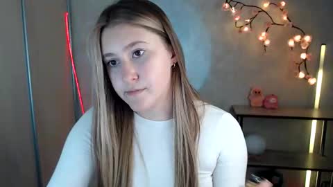 Snapshot of kamilla_love_ chatting on 1, 6, 2026 kamilla_love_ online show from 1, 6, 2026