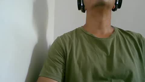 Snapshot of kamilo69_ chatting on 10, 2, 2026 Kamilo online show from 10, 2, 2026