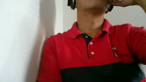 Snapshot of kamilo69_ chatting on 12, 2, 2026 Kamilo online show from 12, 2, 2026