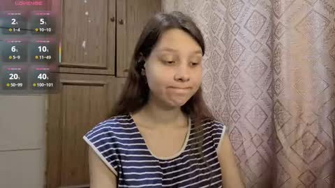 Mari  Simmons online show from 18, 11, 2025