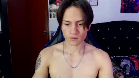 Snapshot of kanekixxxhot chatting on 8, 2, 2025 andres online show from 8, 2, 2025