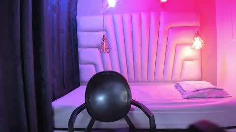 kaorii_lee online show from 12, 11, 2025