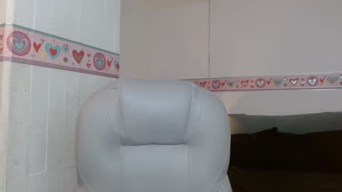 kaoryy_1 online show from 6, 1, 2026