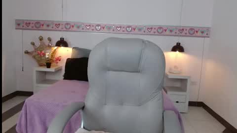 kaoryy_1 online show from 7, 1, 2026