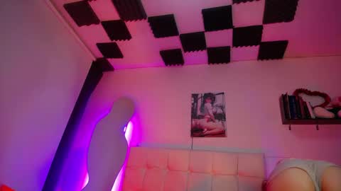 kaoz_33 online show from 1, 3, 2025