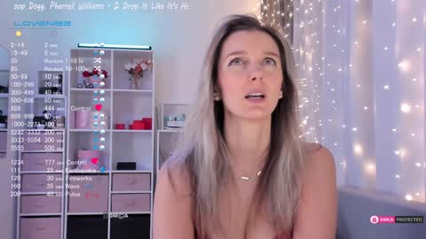 Julia online show from 5, 2, 2025