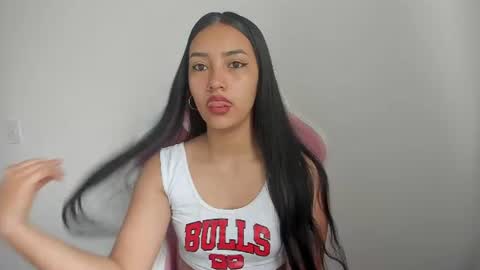 Snapshot of karely_sweet_ chatting on 26, 6, 2026 karely_sweet_ online show from 26, 6, 2026