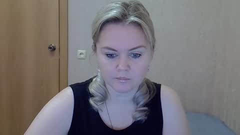 karennelsonx online show from 12, 2, 2026