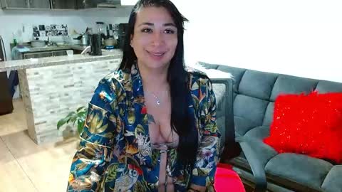 Snapshot of karime_lee chatting on 20, 4, 2026 karime lee online show from 20, 4, 2026