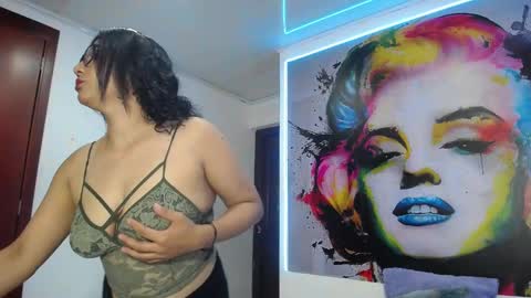 Snapshot of karime_sexygirl chatting on 9, 1, 2025 Karime online show from 9, 1, 2025