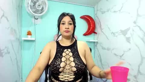 Snapshot of karime_sexygirl chatting on 27, 9, 2025 Karime online show from 27, 9, 2025