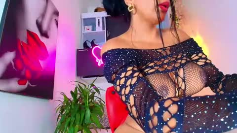 Snapshot of karina4squirt chatting on 23, 12, 2024 karina4squirt online show from 23, 12, 2024