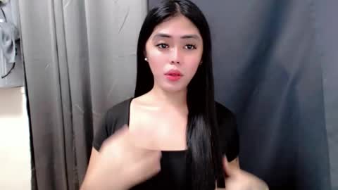 Snapshot of karina_fuckdoll chatting on 7, 6, 2026 I AM BELLE online show from 7, 6, 2026