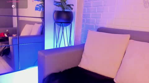Snapshot of karina_gomez_18 chatting on 10, 2, 2025 Kari online show from 10, 2, 2025