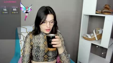 karina online show from 17, 11, 2025