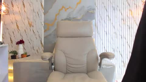 Karina online show from 17, 11, 2025