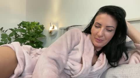 Snapshot of karinablair chatting on 25, 12, 2024 Karina online show from 25, 12, 2024