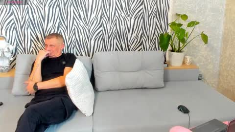 Snapshot of karinadeniss chatting on 21, 12, 2024 Onlyfans cute valerri Real Nme Valerri online show from 21, 12, 2024