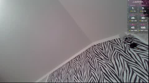 Snapshot of karinadeniss chatting on 1, 2, 2025 Onlyfans cute valerri Real Nme Valerri online show from 1, 2, 2025