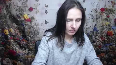 KarinaSwann online show from 8, 10, 2025