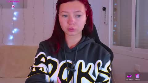 Snapshot of karinchik_ chatting on 1, 3, 2025 Karina online show from 1, 3, 2025