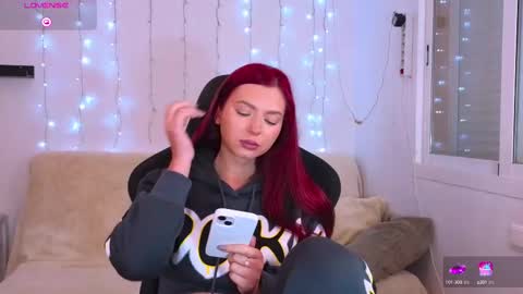 Snapshot of karinchik_ chatting on 1, 3, 2025 Karina online show from 1, 3, 2025