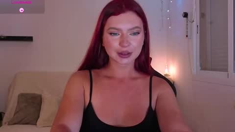 Snapshot of karinchik_ chatting on 18, 9, 2025 Karina online show from 18, 9, 2025