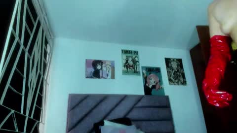 Snapshot of karinna__raven chatting on 13, 10, 2025 KARINNA RAVEN online show from 13, 10, 2025