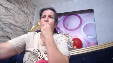 Karito online show from 4, 12, 2025