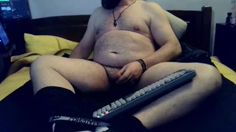 Snapshot of karl477908 chatting on 1, 11, 2025 monsieurBigFeet online show from 1, 11, 2025