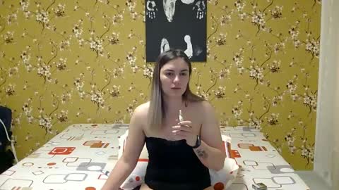 Snapshot of karla318103 chatting on 17, 2, 2025 Karla online show from 17, 2, 2025